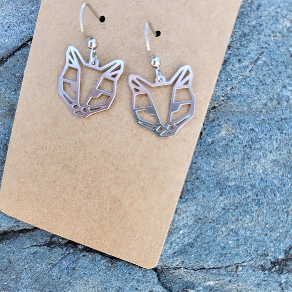 New Stainless steel earrings - Puma - Picture 1 of 2